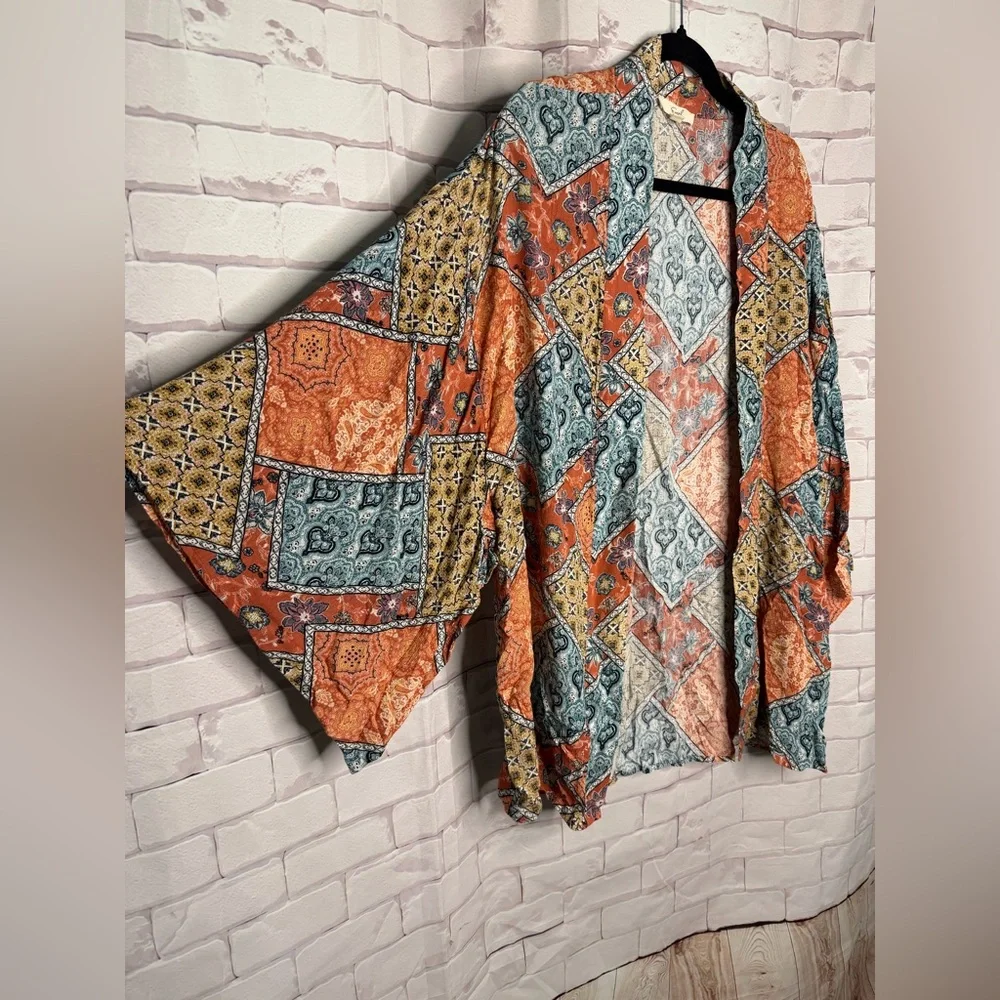 Easel Patchwork Kimono Cardigan Boho Lightweight Open Front Small Artsy Festival